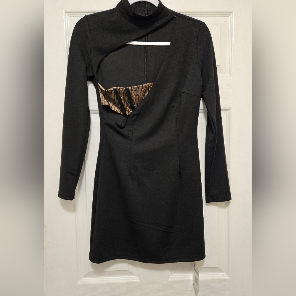 NWT Bellabarnett Black Mini Dress Medium